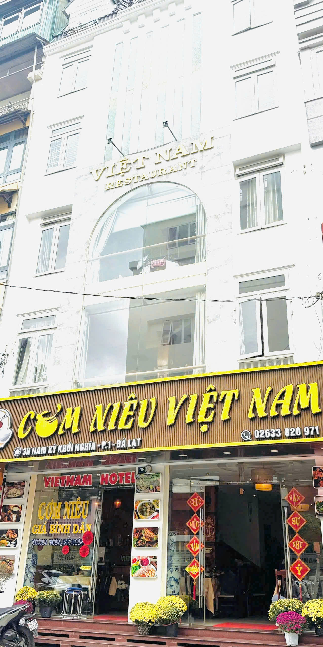 Không gian toàn cảnh nhà hàng